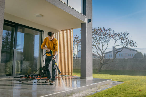 Professional Pressure Washing Services in Hammond, WI